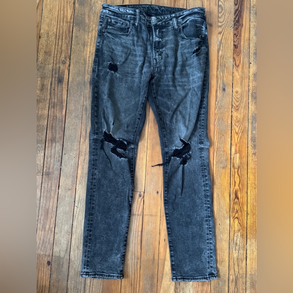 American Eagle Men’s Distressed Black Jeans 33x32